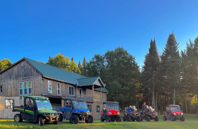 ATV,Hike,Kayak,Fish or just Relax. Super quiet on 10 acres. Awesome WiFi.