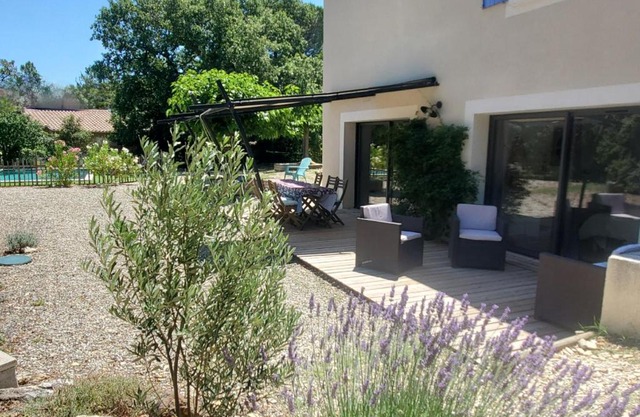 "Au Jas" Agréable logement en Drôme provençale