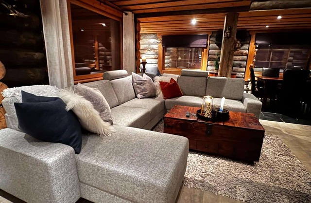 Aurora Bliss Cabin Retreat