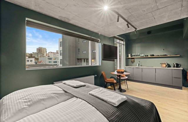 Aurora Nooks - Economy Studio