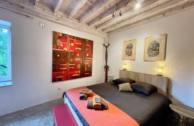 Authentic & charming Loft Atelier in the Monts du Lyonnais