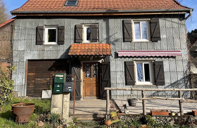 Authentical Bicentennial 3-Bed House in Lepuix