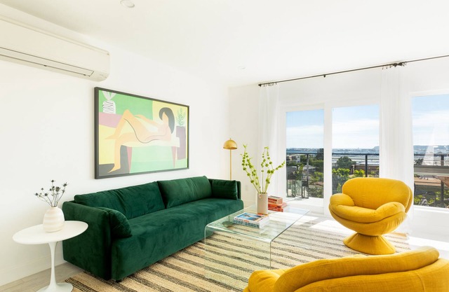 Avalon II by AvantStay | Chic & Stylish San Diego Condo w/Vibrant Interiors