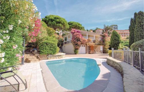 Awesome Home In Rayol-Canadel-Sur-Mer