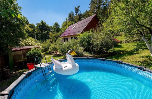 Awesome home in Lic with WiFi