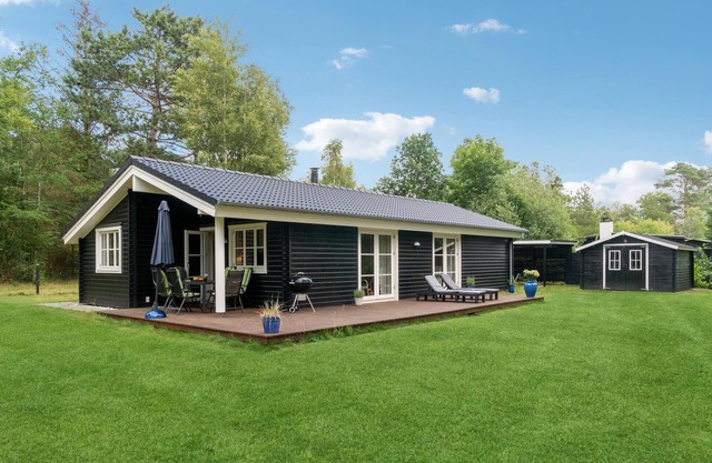 Awesome home in Nykøbing Sj with sauna