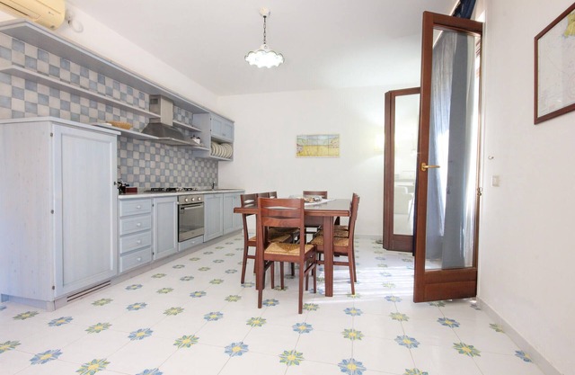 Awesome home in Sessa Cilento with WiFi