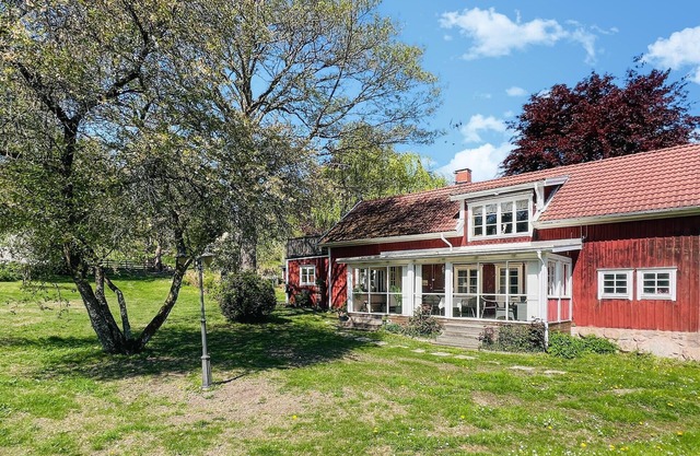 Awesome home in Skövde with sauna