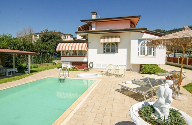 Awesome home in Stiava with WiFi