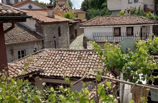 Awesome location! Probably the best in the Old Town