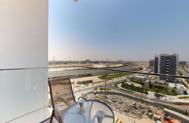 Azizi Riviera 47 - Sophisticated One Bedroom