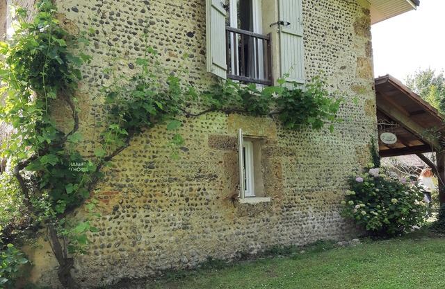 Bâtisse en Pierre de l' Adour du Xvii, à la Campagne, Avec Bain Nordique