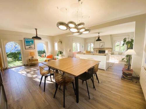 Bénodet, superbe maison 5 chambres à 150 m de la plage et restaurants