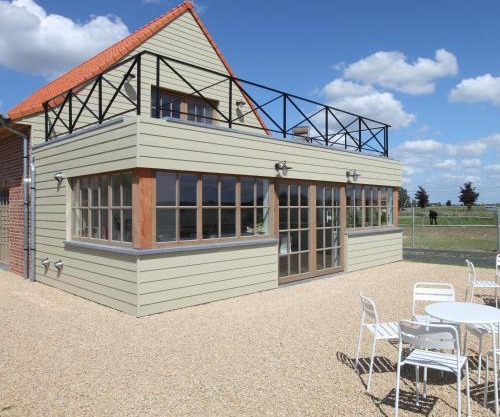 B&B Back2Front