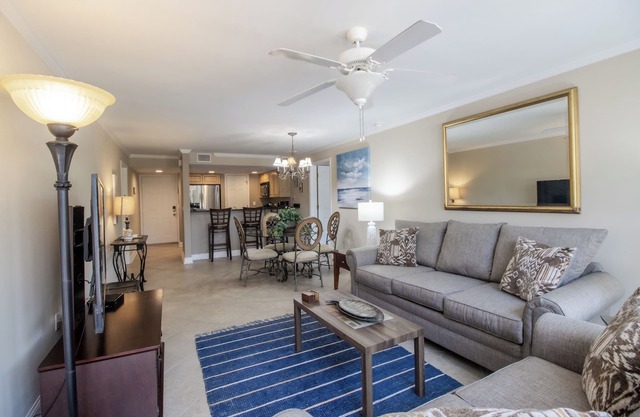 B.E.A.C.H. Best Escape Anyone Could Have- Let's Go! 2 Bedroom/2 Bath!