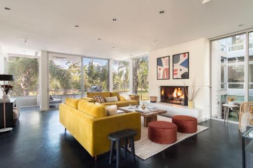 Balboa Buyout by AvantStay - Condo w Views in DT San Diego