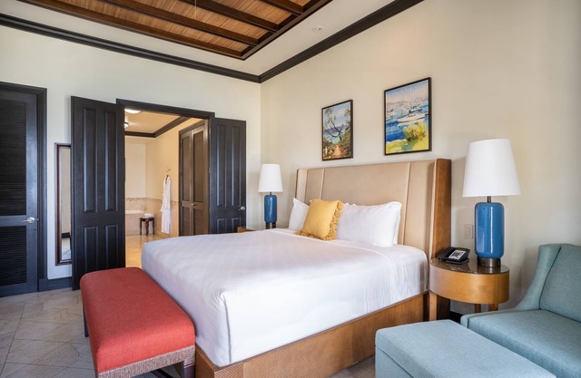 Balcony Room Perfect for Nature Lovers, Ocean Views and Island Trails | 2 Units