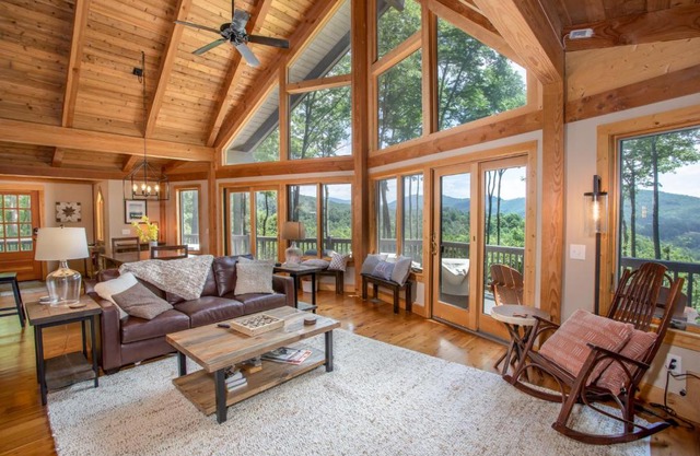 Bald Mountain Lodge