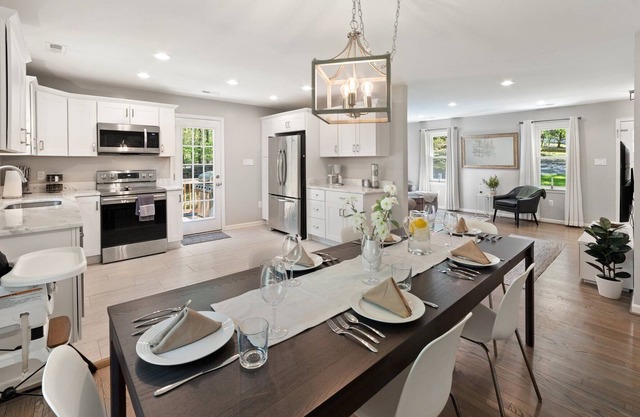 Baldwin Cottage: Countryside, 3 bedroom, 2 bath, Fast Wi-Fi