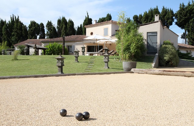 BALI IN THE HEART OF PROVENCE