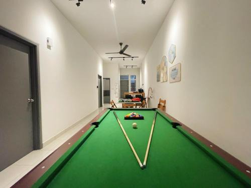 Bandar Putra 16pax Ktv Snooker BBQ/IOI Mall/JPO/Aeon/Senai Airport