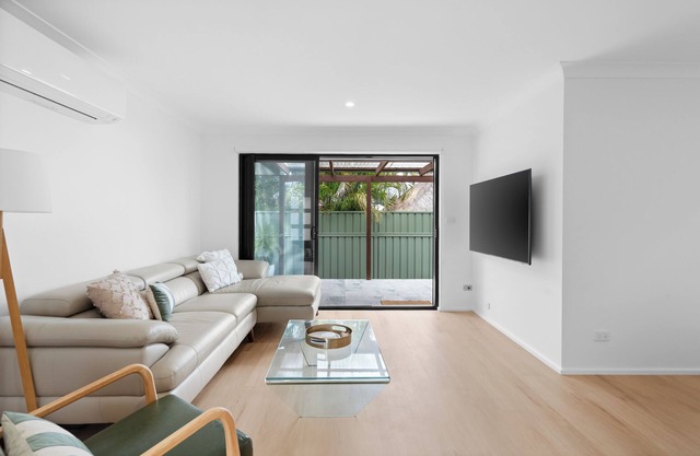 Banksia Breeze Villa - 100m to One Mile Beach