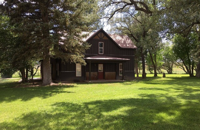 Bar 7 Ranch House - perfect for OHV travelers!