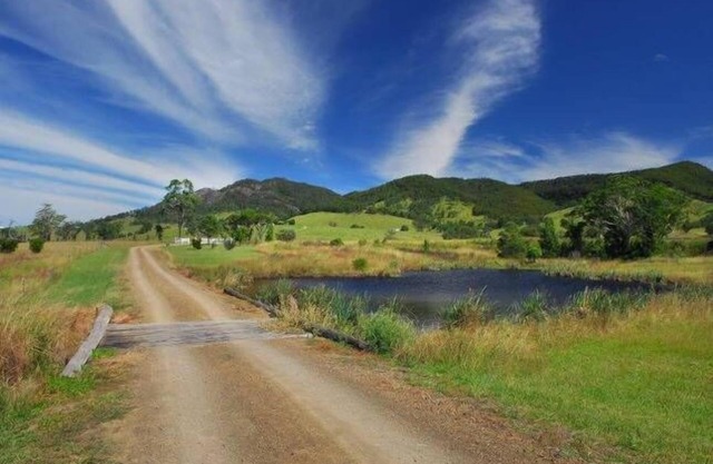 Barrington Hideaway, River Cottages