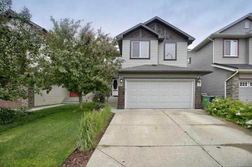Basement Suite in Calgary - Short Drive to Banff