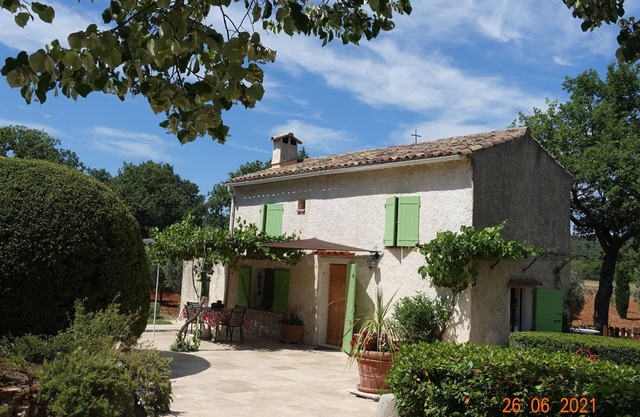 Bastidon in Provencal countryside at the gates of the Gorges du Verdon