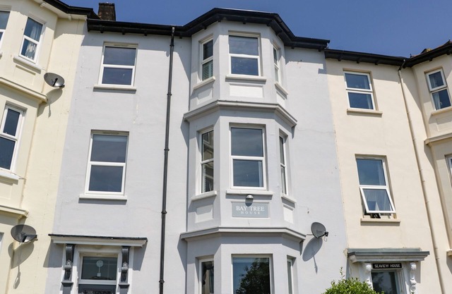 BAY TREE HOUSE, pet friendly, with a garden in Seaton, Devon