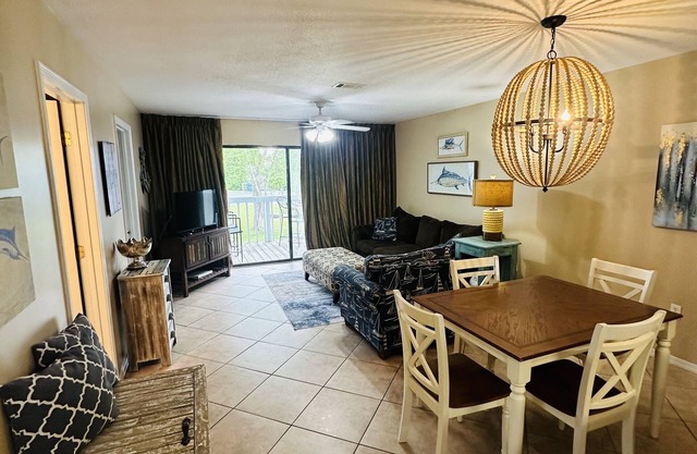 Bay View Condos Unit for rent 2BR/2BTH