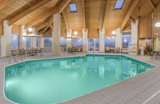 Baymont by Wyndham Freeport