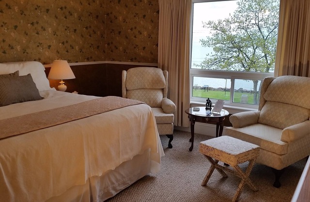 Bayside Inn