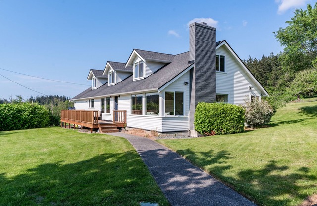 Bayview Together Farm by AvantStay | A+ Location