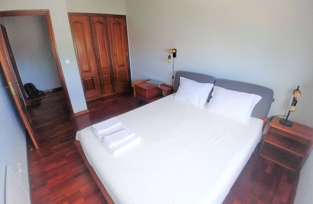 Be Local - Apartment with 3 bedroom near Oriente Station in Lisbon
