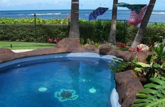 BEACH FRONT ESTATE SANDY BEACH w/Heated Saline Pool/SPA & 360 Degree Views
