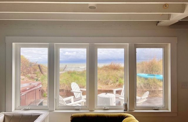 BEACH Front w/HOT TUB🔥 Mid Century Home!
