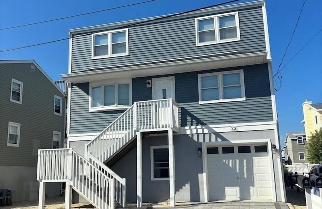 Beach Haven. 1st floor. 3 bedroom. "Celtic Blue Haven"