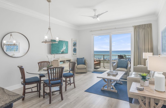 BEACH RETREAT 208 - Ocean Front, Pet Friendly, 5 Star Ratings!