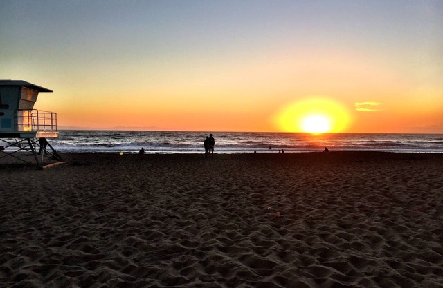 Beach Retreat 25-Steps to the Sand! Beach & Islands Views! Spa. Pierpont Ventura