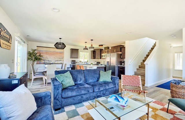 Beach Vibes - AC, Game Room, Arcade, Firepit & Dog Friendly