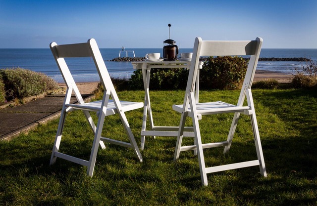"Beaches" Sea Front House with Full Sea Views, Northumberland Coast.