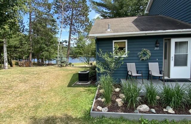 Beachfront 1BR Condo at Giants Ridge