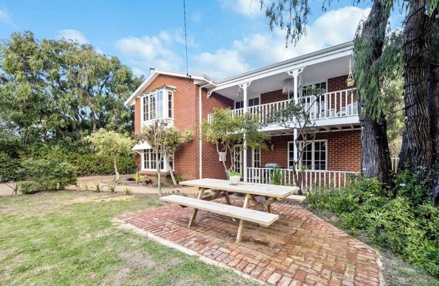 Beachfront Bliss, shoreside Geographe bay