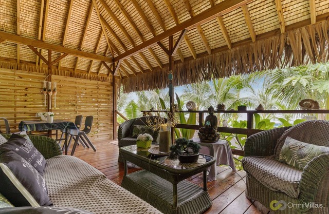 Beachfront Bungalows with Sunset Views in Haapiti
