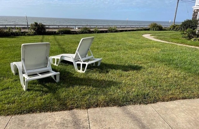 Beachfront Classic New England Home With Direct Views Of Long Island Sound