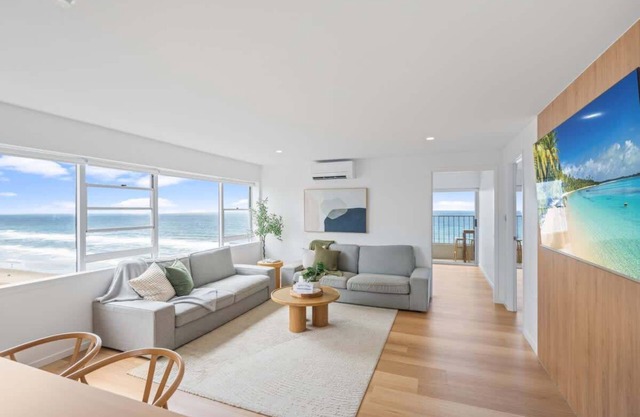 Beachfront Corner 180° Ocean View | Coastal Style