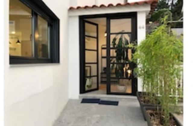 Beachfront Home in Arealonga – Direct Access to the Sand, Comfort, and Space