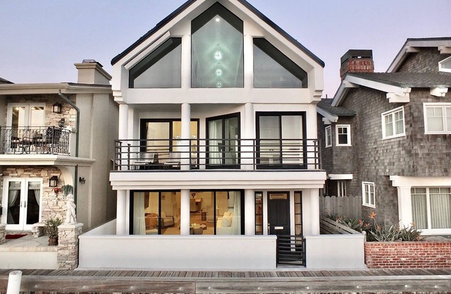 Beachfront on the LB Peninsula